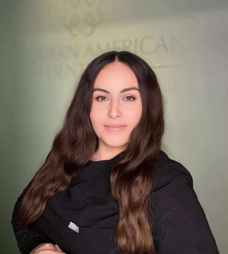 Elaina Registered Dental Assistant | Modern American Dentistry