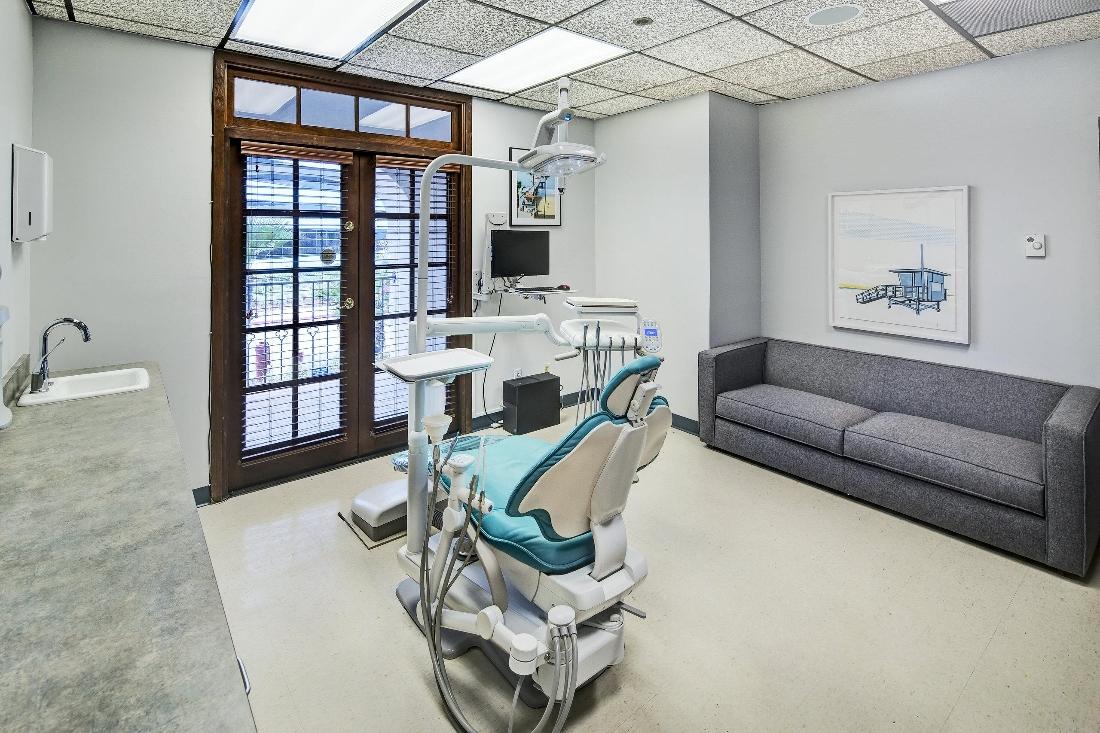 Manhattan Beach Dental Treatment Room